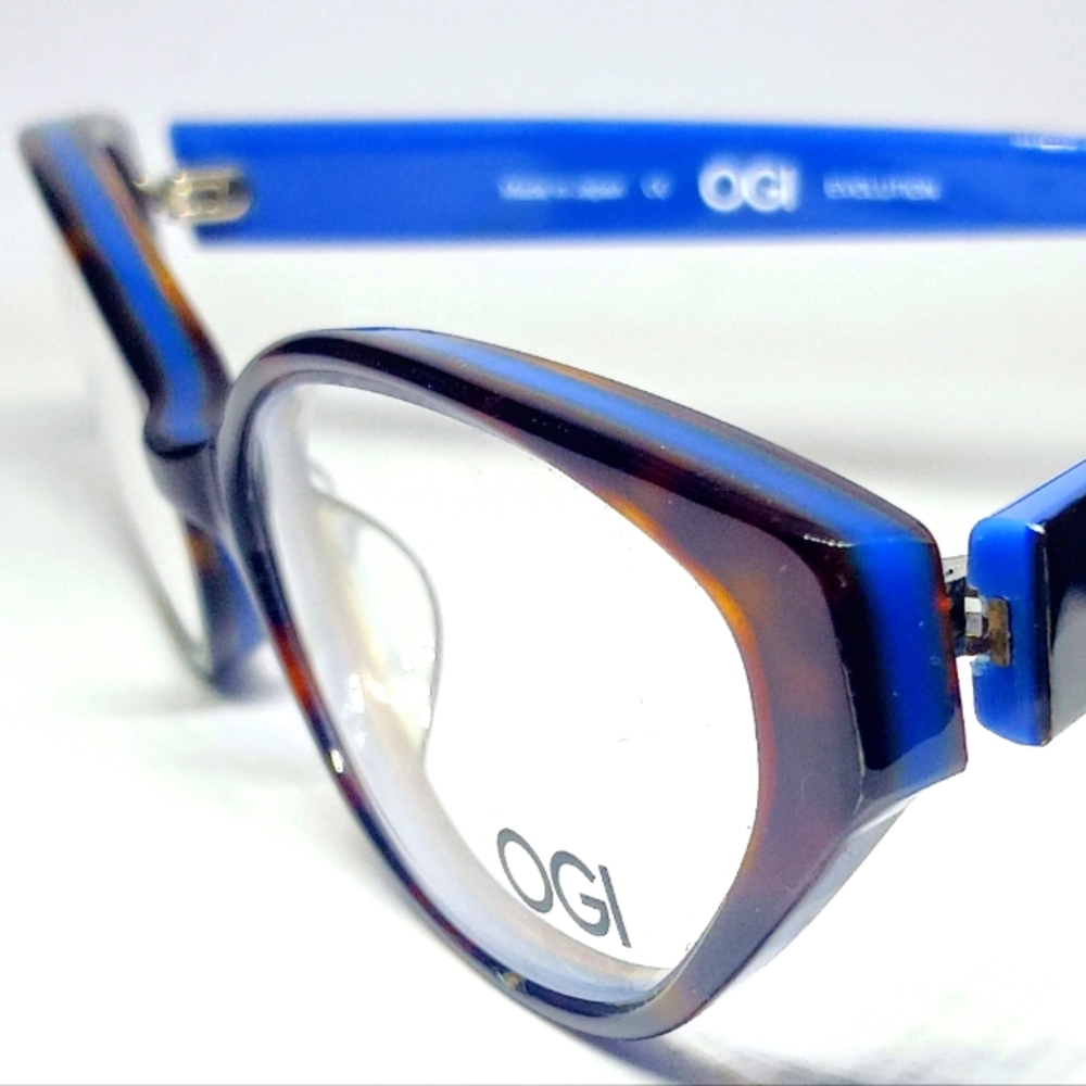 OGI EVOLUTION EYEGLASSES WITH DEMO LENS: